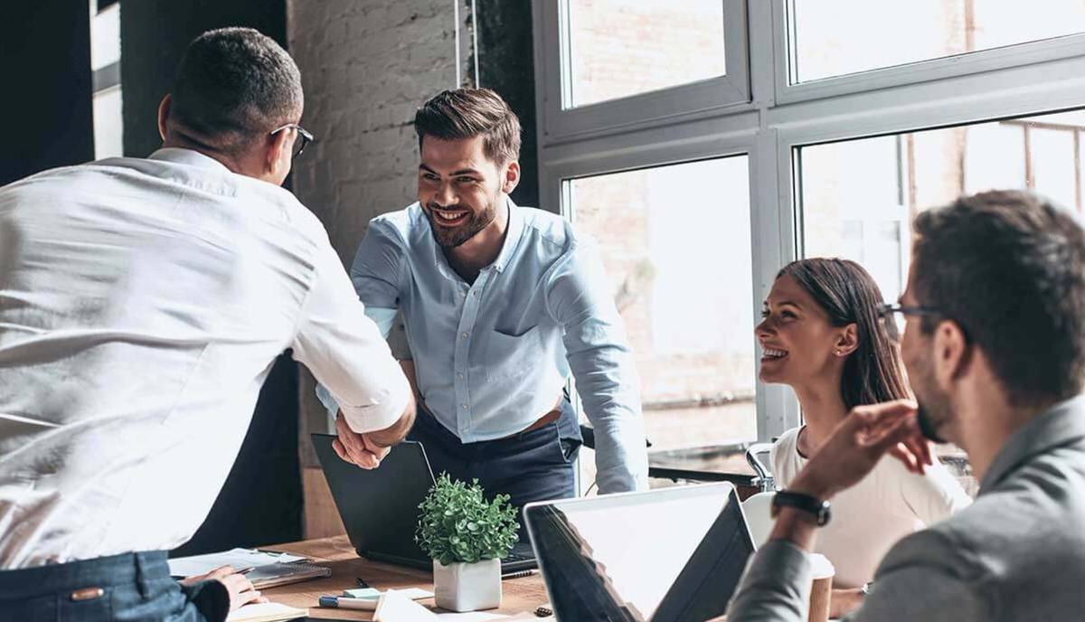"Profitez d’une accessibilité accrue et d’une collaboration simplifiée avec Easy Expert à Verdun : des outils modernes pour une gestion fluide et un suivi comptable en temps réel."