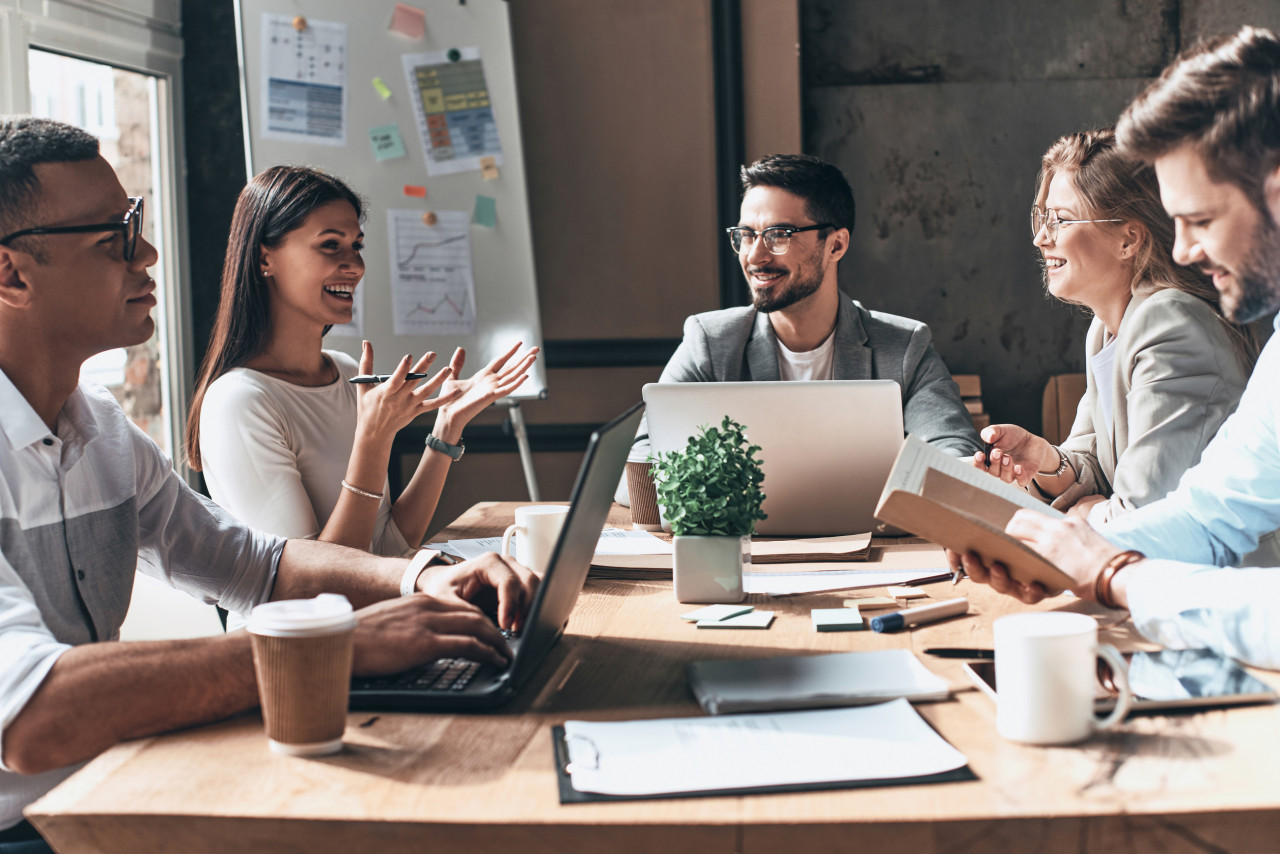 "Bénéficiez d’un accompagnement sur mesure avec Easy Expert à Pontivy : des solutions adaptées pour soutenir les entrepreneurs et créateurs d’entreprise à chaque étape de leur projet."