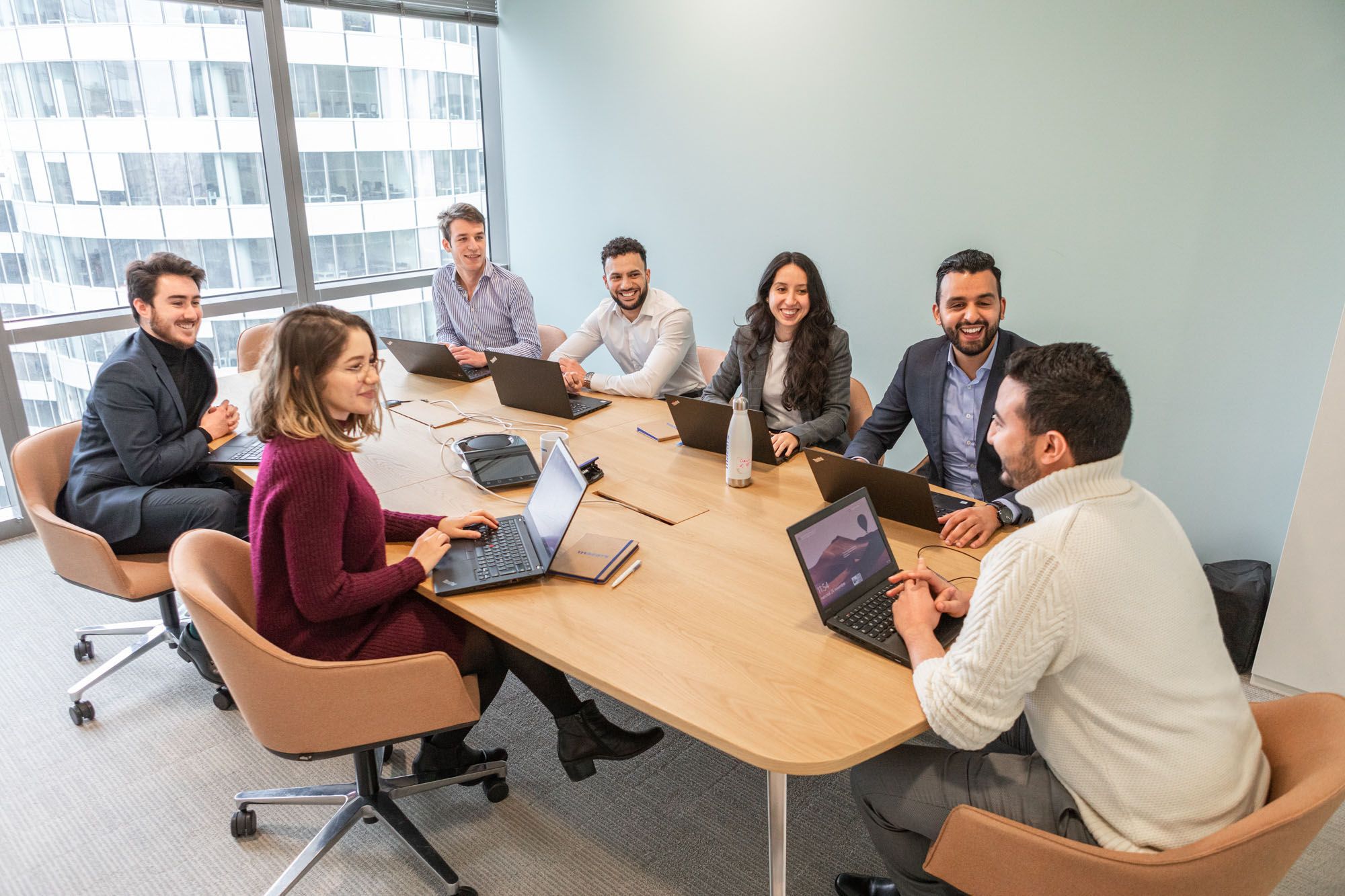 "Soyez accompagné lors des changements réglementaires avec Easy Expert à Vannes : des experts à vos côtés pour garantir votre conformité et adapter votre gestion comptable en toute sérénité."