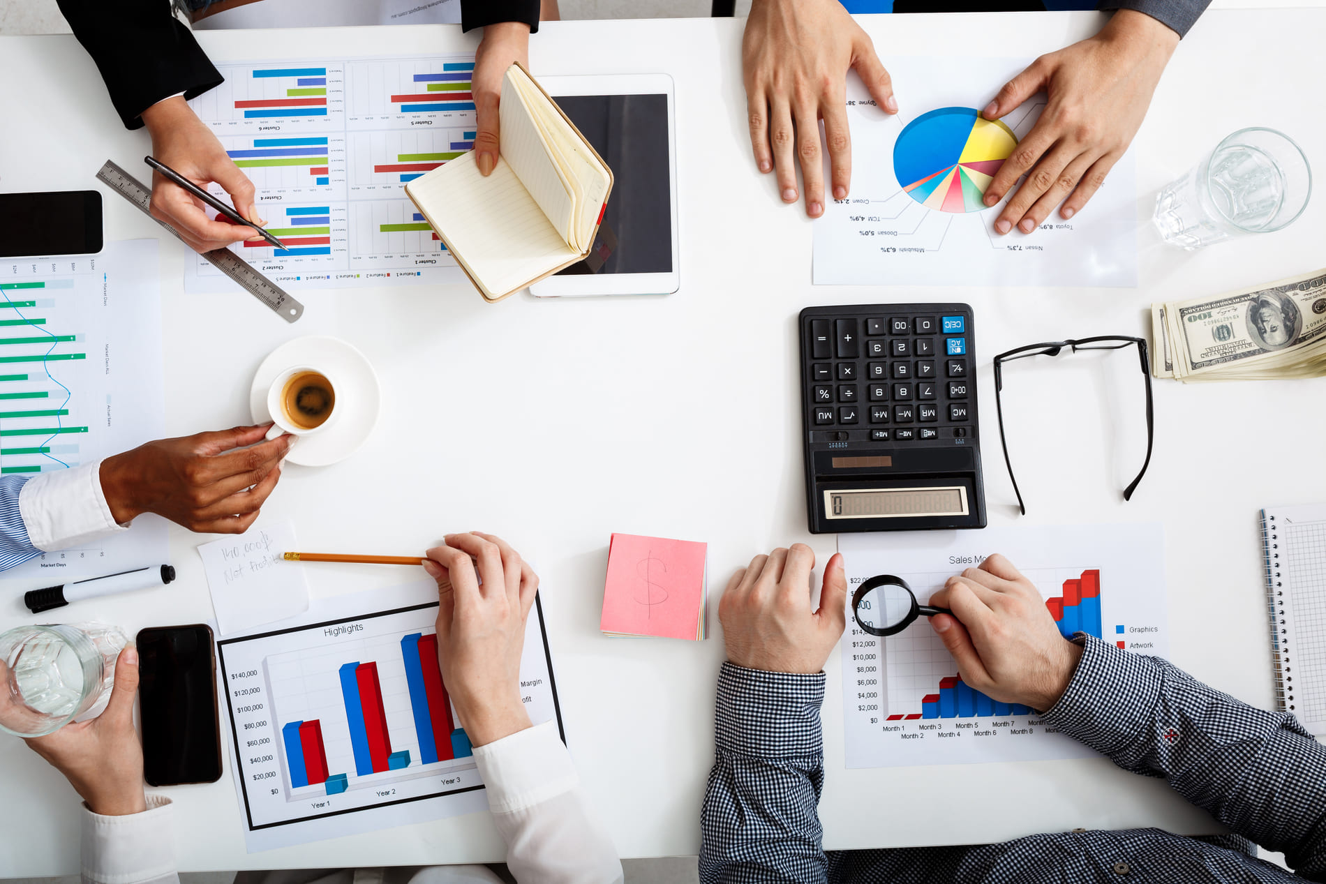 "Optimisez votre gestion financière avec l'automatisation des processus comptables chez Easy Expert à Saint-Dizier : gagnez du temps, réduisez les erreurs et améliorez votre productivité."