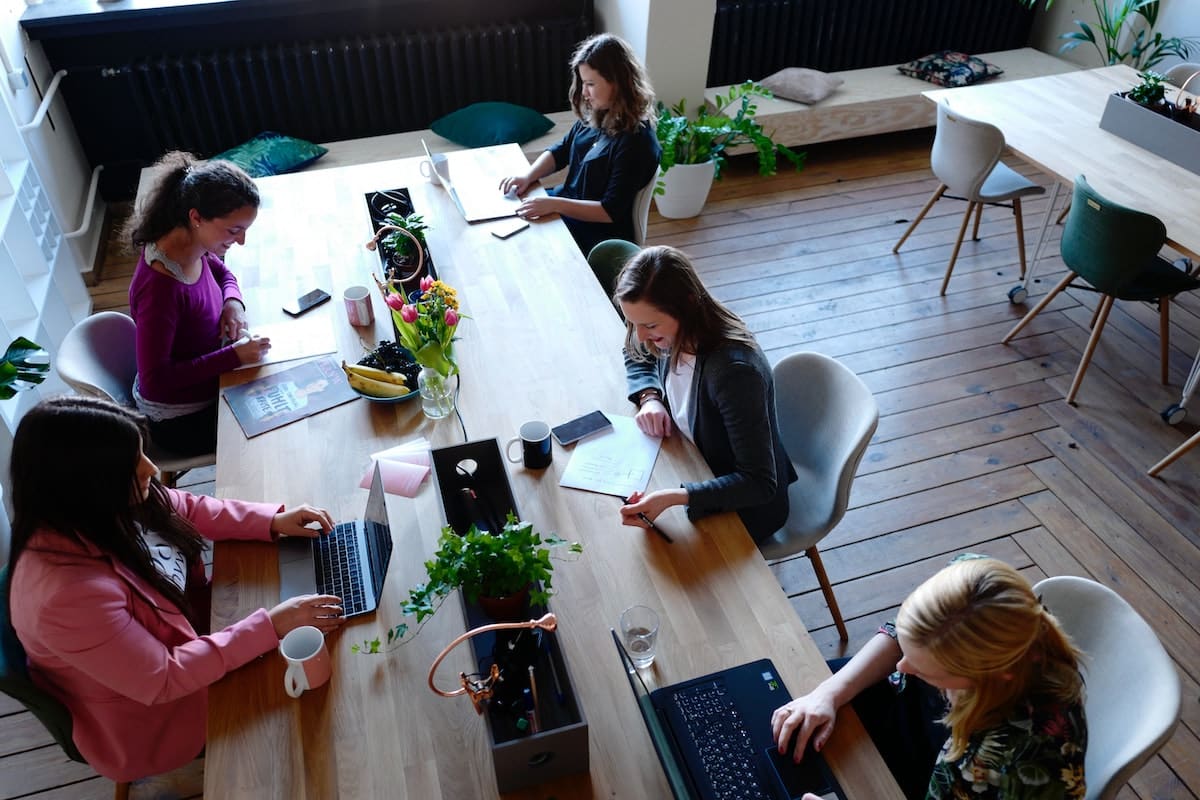 "Easy Expert à Poitiers s'engage pour une communication responsable et transparente ! Découvrez leurs initiatives éthiques et durables, renforçant la confiance et valorisant l'impact positif sur l'environnement et la société. Un modèle inspirant d'engagement professionnel."