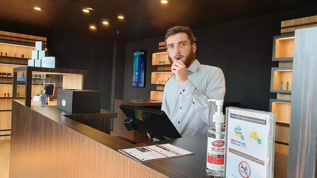 Easy Expert maîtrise les outils numériques et les spécificités e-commerce des boutiques de cigarettes électroniques. Nos experts-comptables vous accompagnent avec des solutions adaptées à la vente en ligne et à la gestion digitale. Optimisez votre activité avec un partenaire connecté à votre réalité.