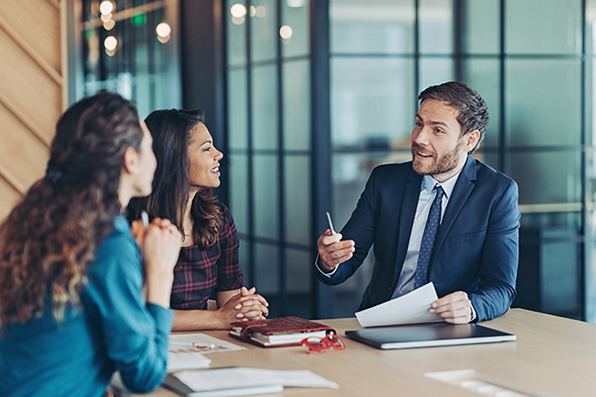 Développez des relations solides avec vos partenaires et réseaux grâce à une gestion comptable optimisée ! Avec Easy Expert, boostez la croissance de votre activité de diététicienne en sécurisant vos finances.
