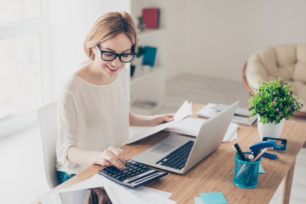 Avec Easy Expert, les ergothérapeutes maîtrisent leurs obligations fiscales et sociales en toute sérénité. Nos experts-comptables assurent un suivi complet : déclarations, cotisations, régimes adaptés. Restez conforme et concentrez-vous sur votre pratique, on s’occupe du reste.