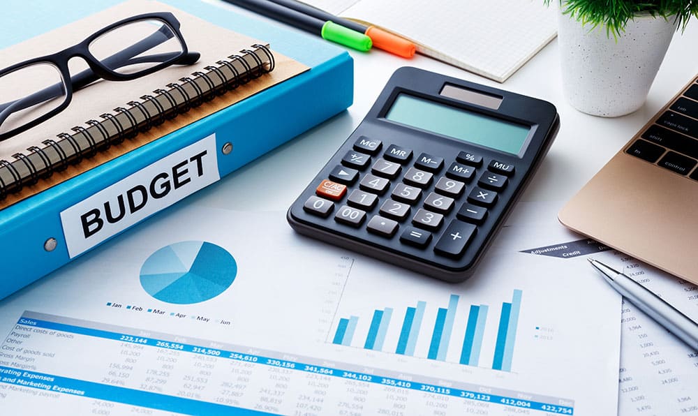 Élaborez un business plan solide et des prévisions financières précises pour votre fonds d'investissement avec un expert-comptable spécialisé ! Easy Expert vous accompagne pour structurer votre stratégie et maximiser votre rentabilité.
