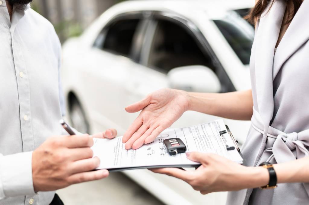 Avec Easy Expert, les loueurs de véhicules de luxe bénéficient d’une assistance complète en cas de contrôle fiscal ou social. Nos experts-comptables préparent les justificatifs, répondent aux administrations et vous accompagnent pour gérer la situation en toute sérénité.