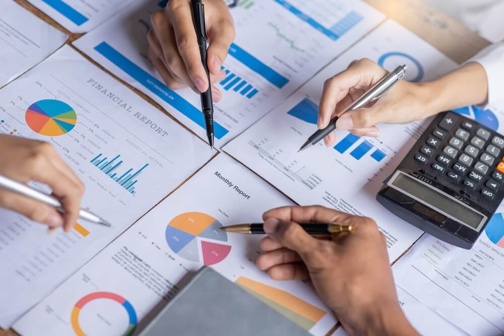 Accédez aux meilleurs financements et aides financières pour votre magasin bio avec un expert-comptable spécialisé ! Easy Expert vous accompagne pour optimiser vos ressources et développer votre activité durablement.