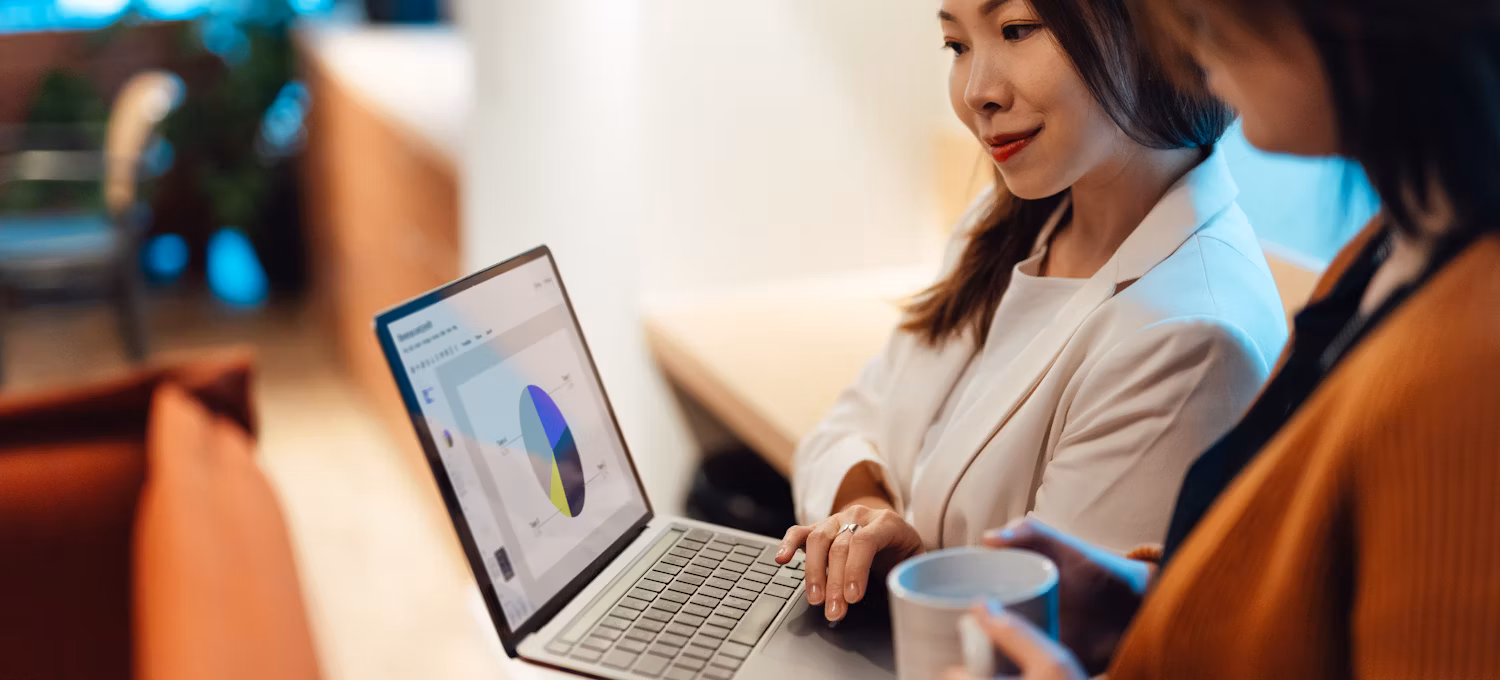 L’absence de vision financière globale peut freiner votre carrière musicale. Chez Easy Expert, nos experts-comptables vous offrent un suivi complet de vos revenus, dépenses et obligations. Prenez les bonnes décisions avec une vue claire sur vos finances.