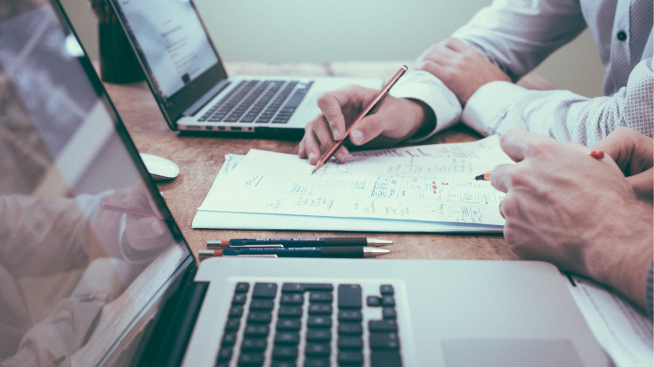 Votre expert-comptable pour producteur de fruits et légumes chez Easy Expert peut vous accompagner dans vos demandes de subvention. De la constitution du dossier au suivi administratif, il vous aide à maximiser vos aides et sécuriser votre financement agricole.