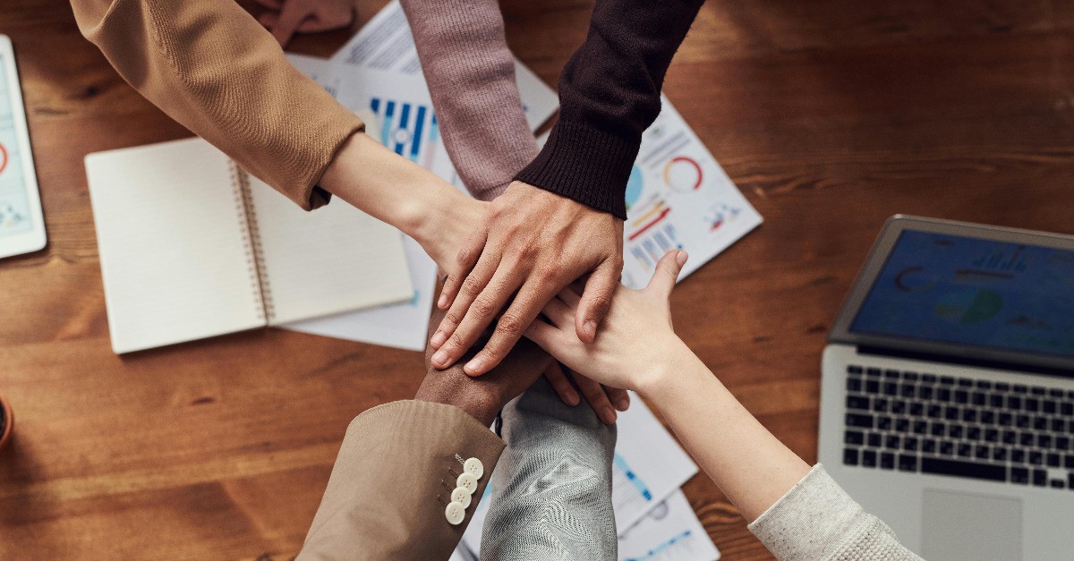Optimisez vos relations avec les partenaires financiers grâce à un expert-comptable pour sous-traitant aéronautique chez Easy Expert. Présentation claire des comptes, indicateurs de performance, stratégie de financement : renforcez votre crédibilité et sécurisez vos projets industriels.
