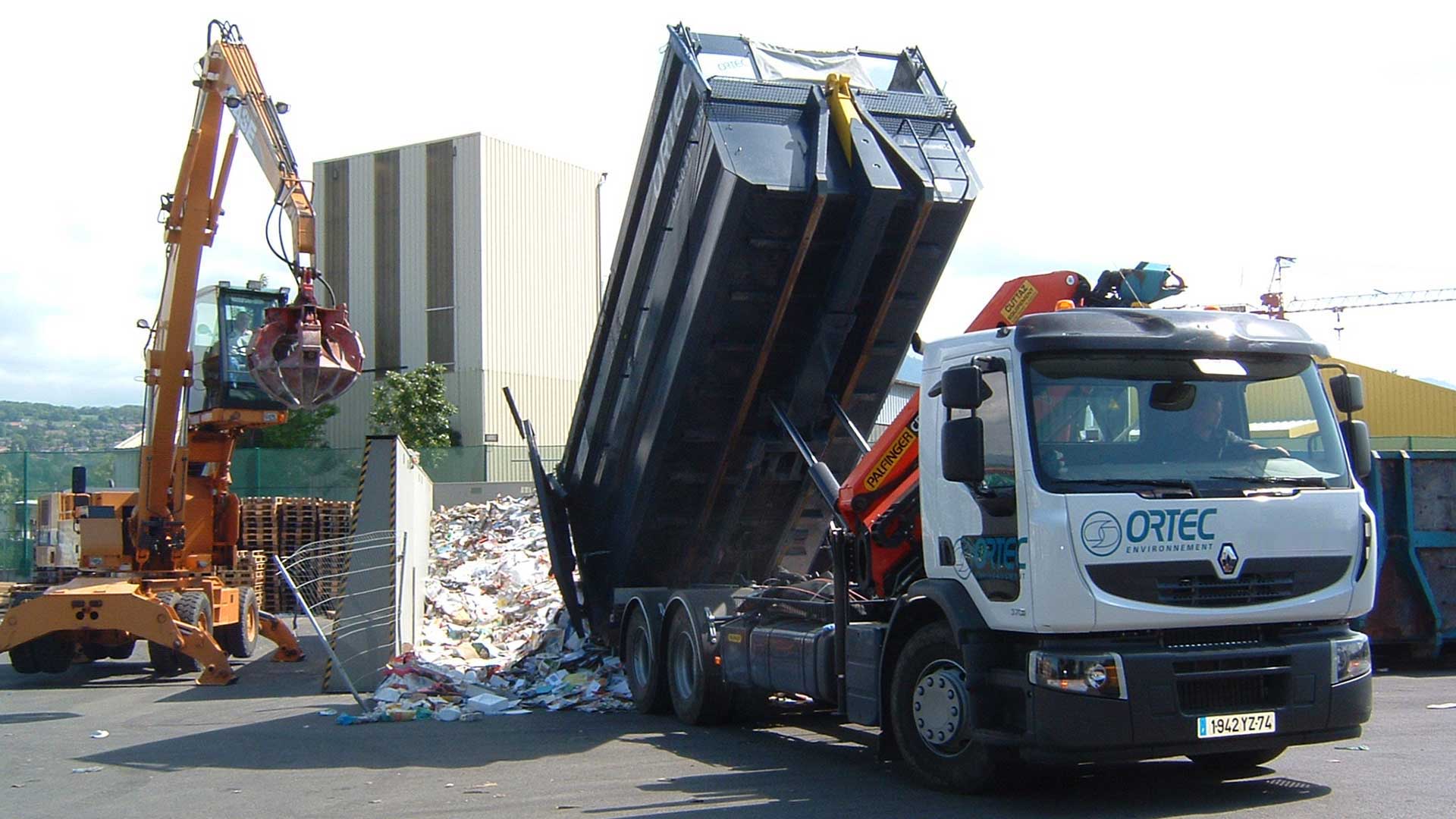Avec Easy Expert, suivez précisément les dépenses liées au transport des déchets dans votre usine de retraitement. Nos experts-comptables vous aident à analyser ces coûts, identifier les leviers d’optimisation et améliorer la rentabilité de votre logistique.