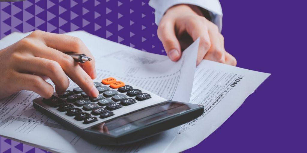 Chauffeur VTC, optimisez votre fiscalité avec Easy Expert ! Bénéficiez d'un régime fiscal adapté et réduisez vos impôts grâce à notre expertise comptable. Accompagnement sur-mesure pour maximiser vos gains et simplifier votre gestion financière !"