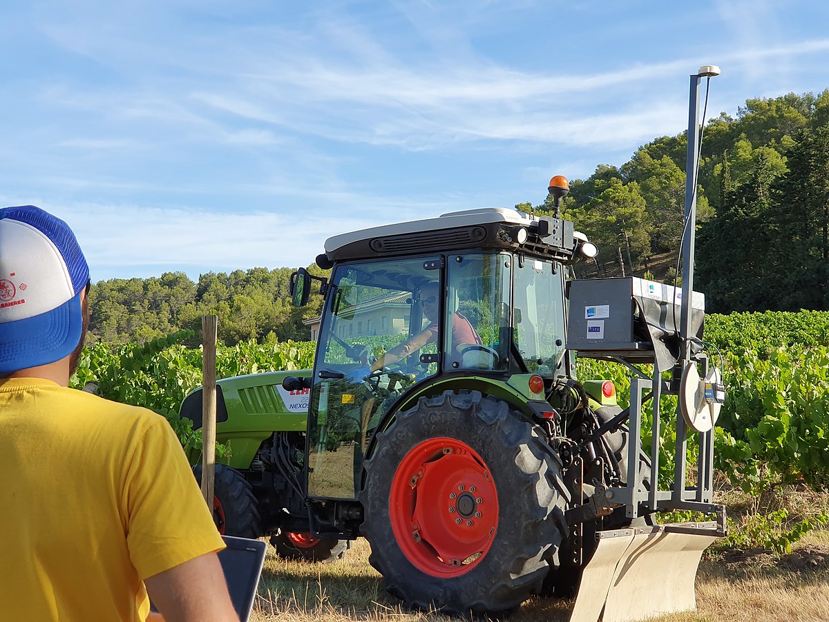 "Maximisez vos revenus avec Easy Expert à Bressuire : un accompagnement sur mesure pour les exploitations agricoles, incluant la gestion des aides spécifiques et l'optimisation fiscale."