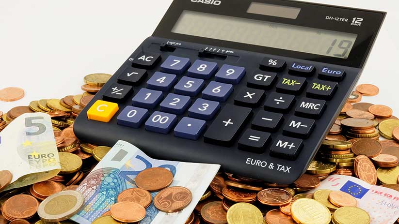 Assurez une gestion financière équilibrée pour votre retraite avec Easy Expert , votre expert-comptable spécialisé en planification patrimoniale ! Optimisez vos dépenses en fonction de vos revenus réels pour une retraite sereine et sécurisée .
