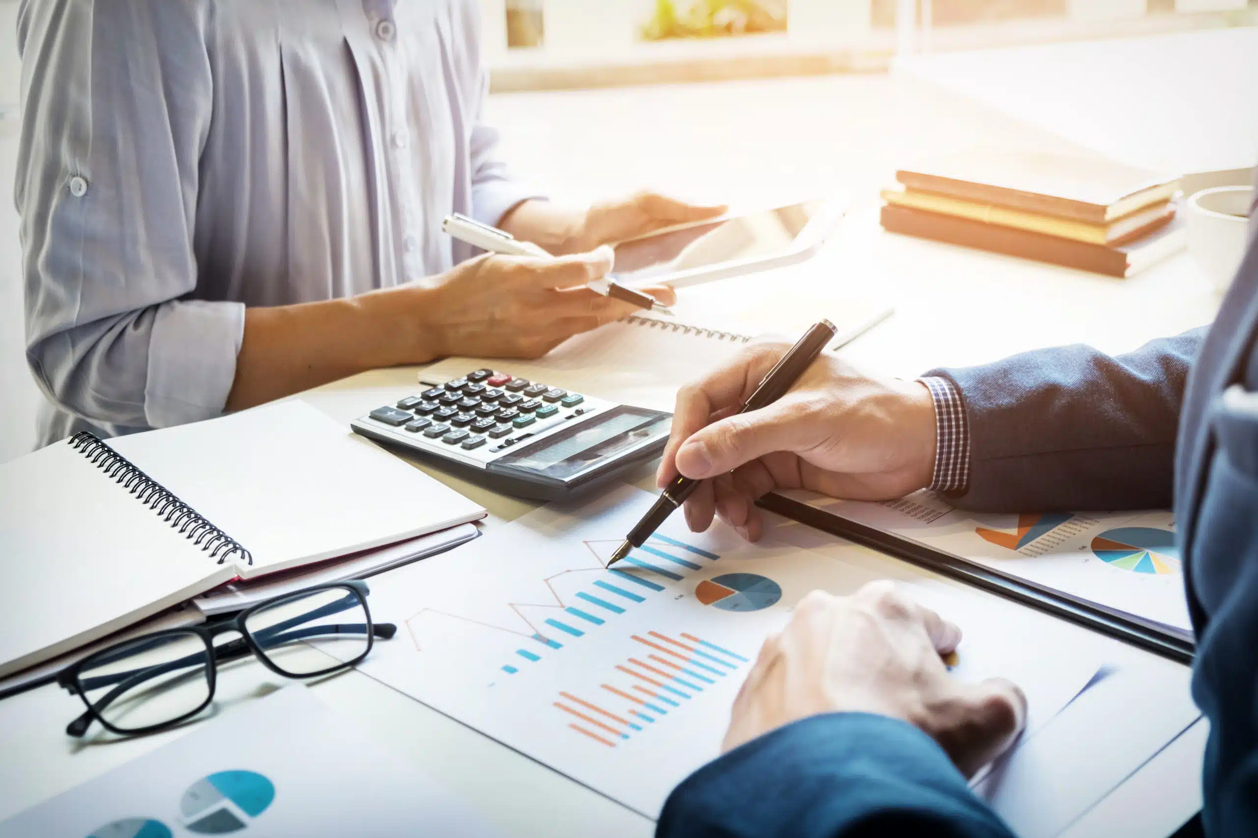 "Confiez votre gestion comptable et l'élaboration de vos bilans à Easy Expert à Chaumont : des services professionnels pour assurer votre conformité et optimiser vos performances financières."