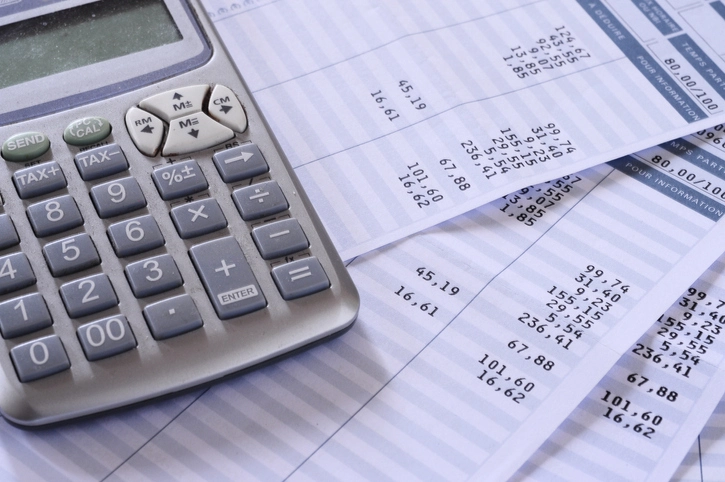 "À Clisson, assurez une gestion de la paie précise et en conformité avec les réglementations sociales. Easy Expert vous accompagne pour une administration sereine et sans erreurs."