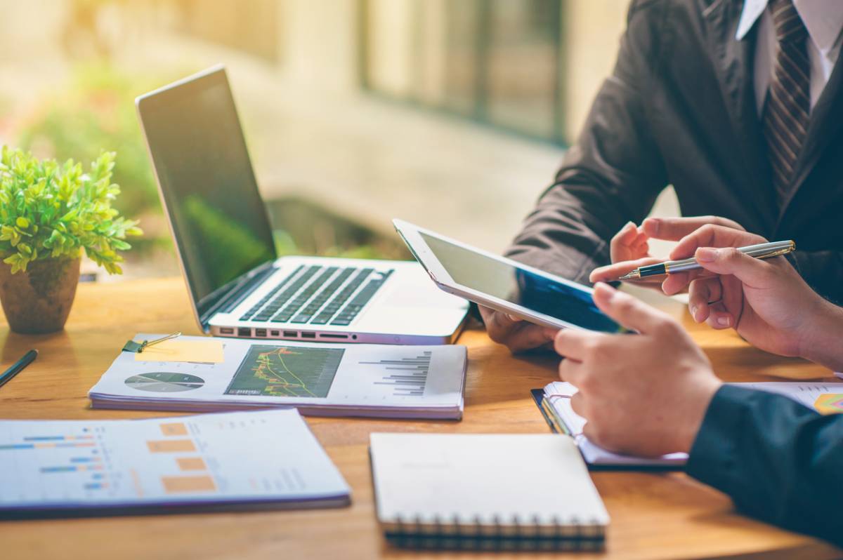 "Adoptez des pratiques durables avec l’expertise en ligne d’Easy Expert à Toulon. Profitez d’un suivi comptable digitalisé et écologique pour allier performance financière et respect de l’environnement."