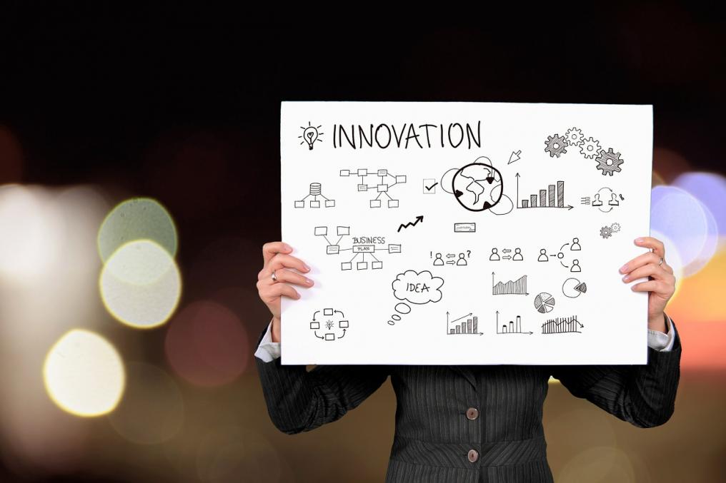 "Boostez la performance de votre entreprise à Châlons-en-Champagne avec les innovations numériques d'Easy Expert : des outils modernes pour simplifier votre gestion et optimiser vos processus."