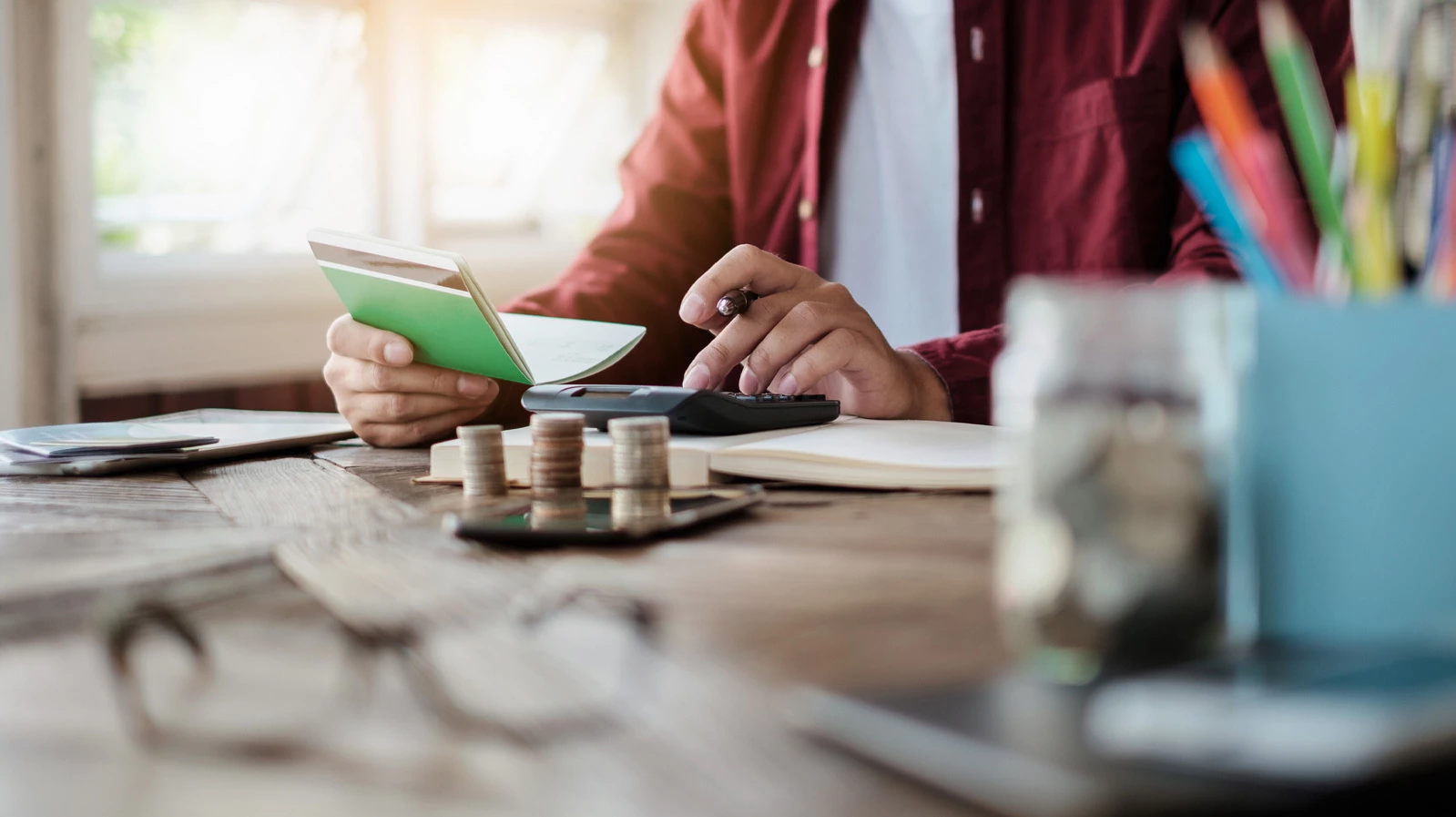 "Maximisez vos avantages fiscaux avec Easy Expert à Moissac. Profitez d'un accompagnement sur-mesure pour identifier et optimiser les dispositifs fiscaux adaptés à votre entreprise et vos projets."