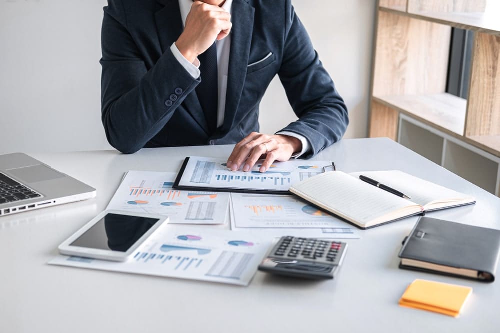 "À Vienne, assurez l'optimisation fiscale de votre entreprise tout en respectant les obligations légales. Bénéficiez de conseils avisés pour alléger votre fiscalité en toute conformité."