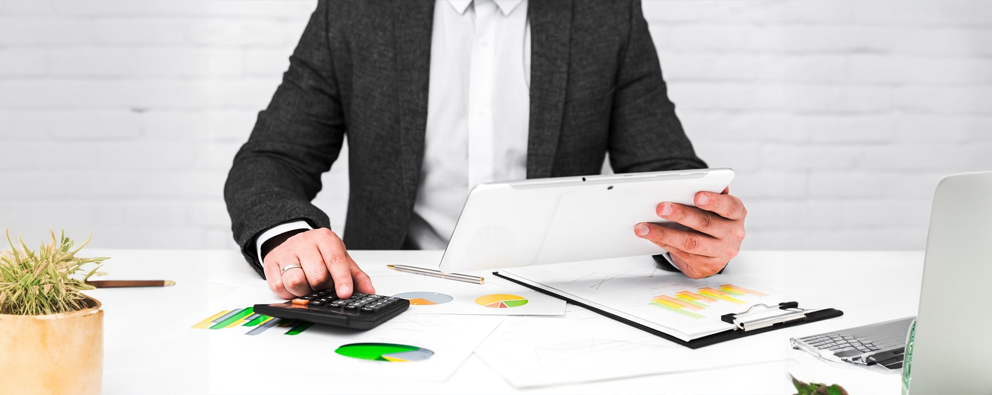 "Affrontez vos contrôles fiscaux en toute sérénité avec Easy Expert à Belfort ! Nous vous accompagnons avec des solutions sur-mesure pour préparer vos documents et assurer votre conformité. Expertise locale pour une gestion fiscale maîtrisée."